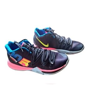 Nike shoes colorfull KYRIE 5 BLACK/VOLTHYPER PINK SIZE  US 10.5M